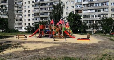 Сумська міська рада двічі оплатила капітальний ремонт дитячого майданчика 25-річній ФОП