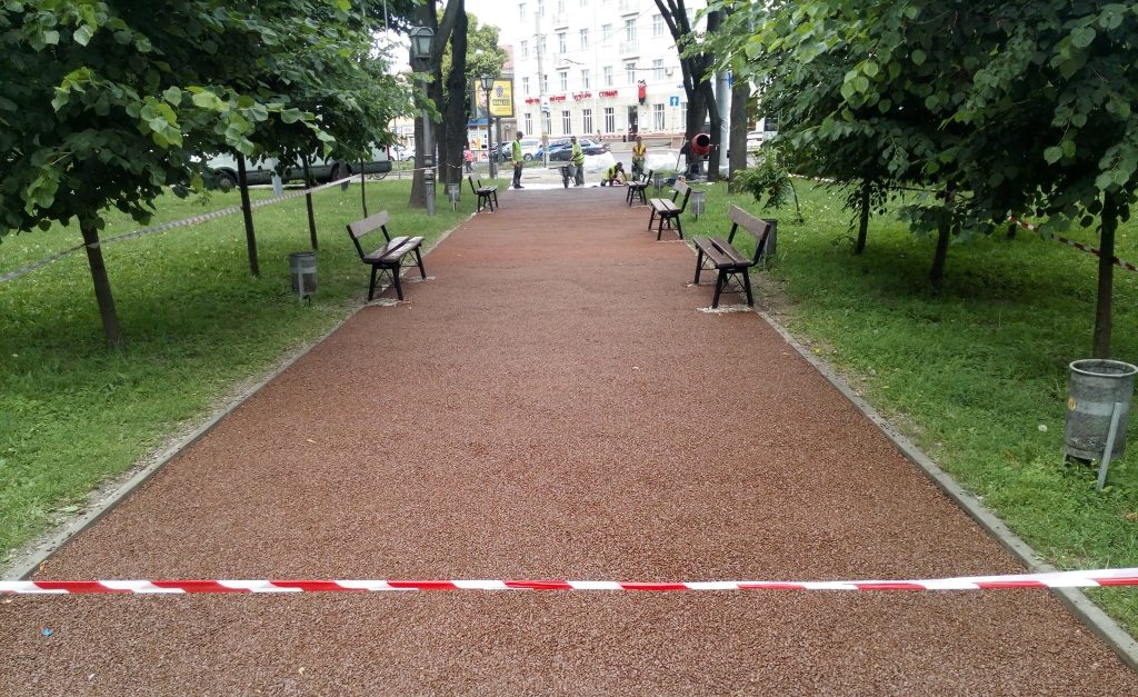 В Сумах замовили у 20-ти річного ФОПа ремонт тротуарів на 2 мільйони