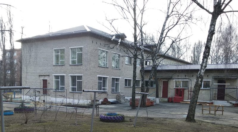 У Охтирці знову ремонтують дах дитячого садка “Сонечко”