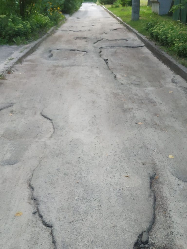 Нахіба нам такі ремонти доріг в Сумах?