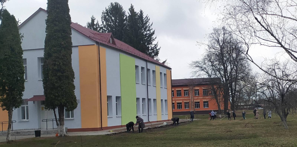 Під час реконструкції будівлі №1 Талалаївського ліцею завищили вартість матеріалів на 826 тис. грн