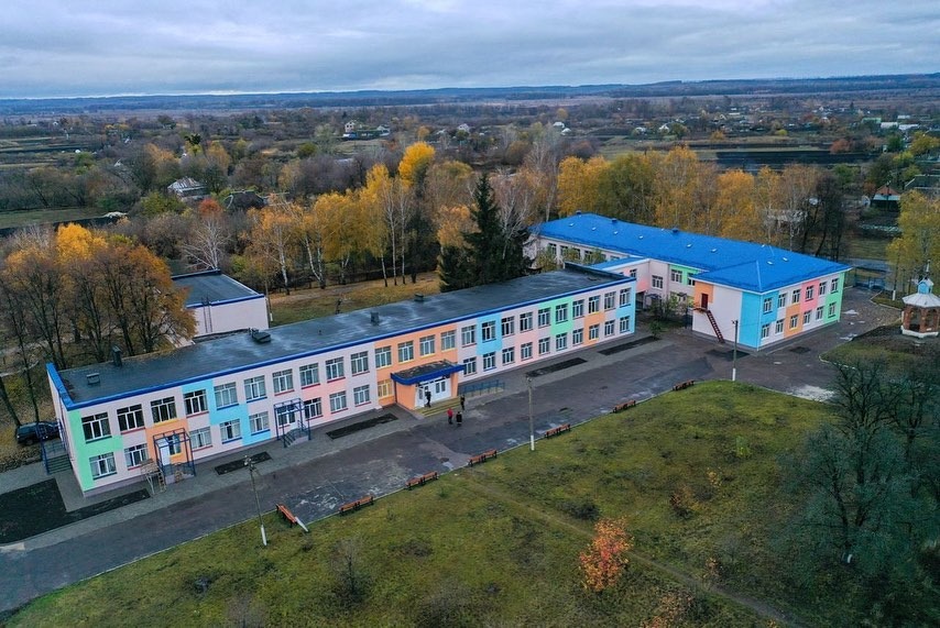 Укриття для Нижньосироватського ліцею імені Бориса Грінченка будують з переплатою за арматуру