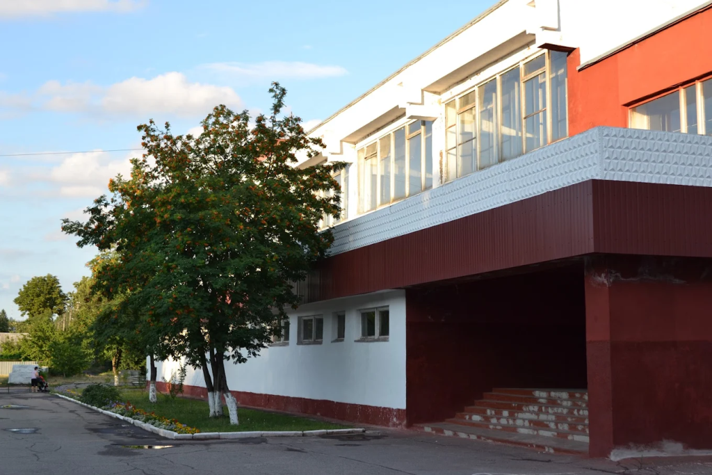 Сумська школа №7 переплатила 3,7 млн грн на мінераловатних плитах під час капремонту спортивного корпусу 6 Сумська школа №7 переплатила 3,7 млн грн на мінераловатних плитах під час капремонту спортивного корпусу