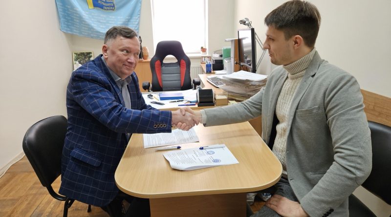 Громадський моніторинг України підписав меморандум про співпрацю із Сумським державним університетом