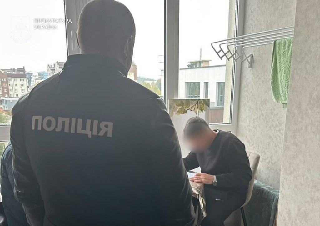 Диплом за 350 доларів, світильники вдесятеро дорожчі та хабарі за безоплатне лікування: шо розслідують на Сумщині 7 Диплом за 350 доларів, світильники вдесятеро дорожчі та хабарі за безоплатне лікування: шо розслідують на Сумщині