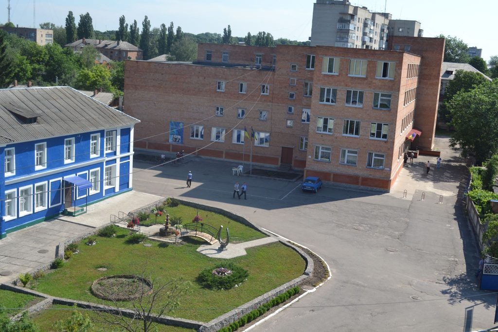 У кошторисі ремонту училища в Ромнах виявили завищення цін на 644 тис. грн 
